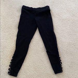 Cropped black leggings